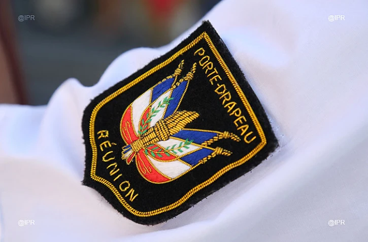 Porte drapeau