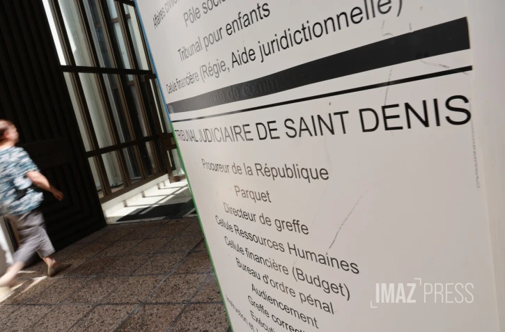 tribunal judiciare  saint-denis 
