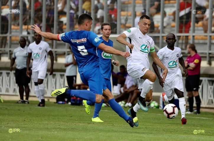 Coupe de France, septième tour, Jeanne d'Arc, Besançon, Michel Volnay, Saint-Pierre, Football