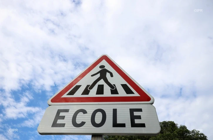 école fermé 