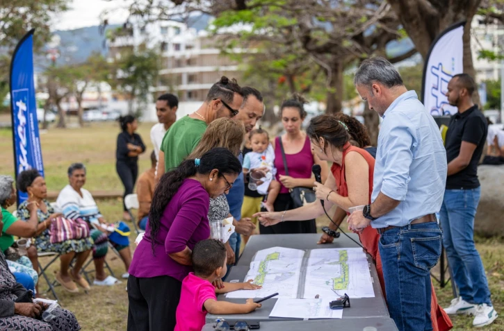Saint-Denis : la création d'un futur parc présenté aux habitants