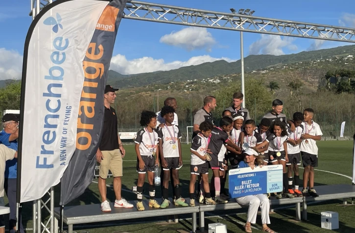 La JS Saint-Pierroise remporte l'Orange cup 2024