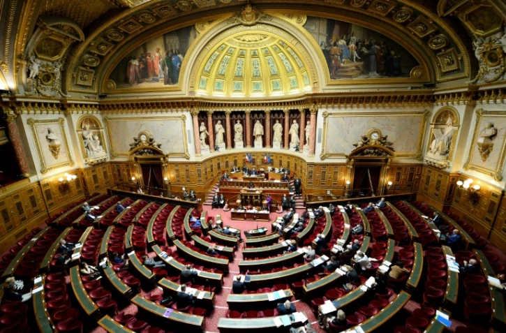 Le Sénat adopte le projet de loi autorisant l'exécutif à légiférer par ordonnances pour réformer le droit du travail