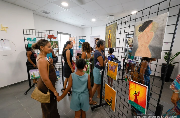 Département : "Autour de la peinture", une exposition où la douleur se transforme en couleur