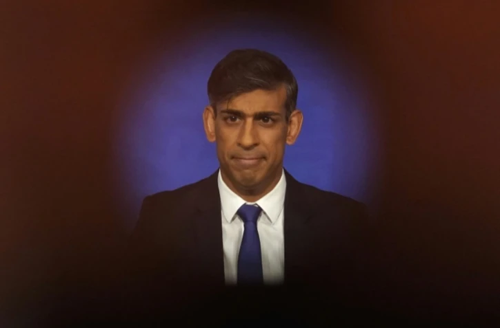 Le Premier ministre britannique Rishi Sunak donne une conférence de presse, le 7 décembre 2023 à Londres