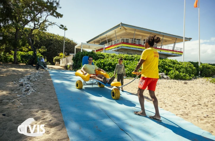 Civis : le dispositif handiplage maintenant disponible toute l'année à Saint-Pierre