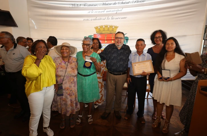 Saint-Pierre : remise de médaille d'honneur