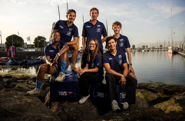 TO : tour voile 2026, l’équipage La Réunion poursuit son aventure vers Saint-Malo