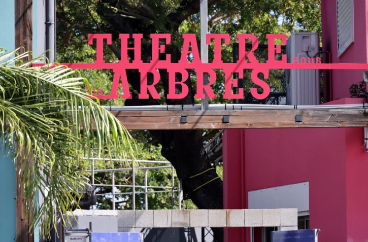 Théatre sous les arbres 