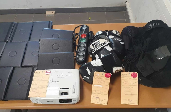 Gendarmerie : deux cambrioleurs dont un mineur, interpellés à Sainte-Suzanne