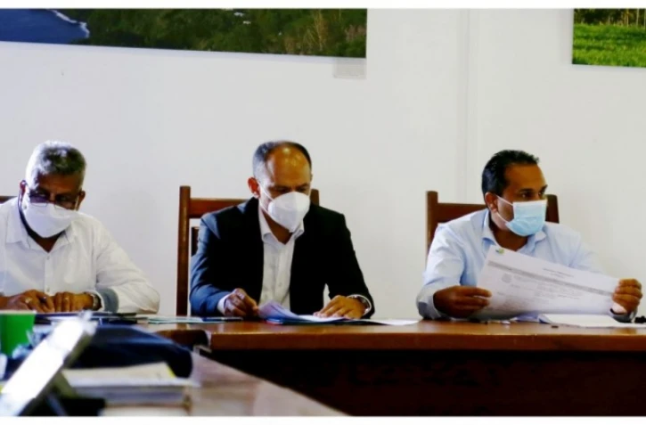 TCO : visite de la zone d'activités économiques de la Pointe des Châteaux 