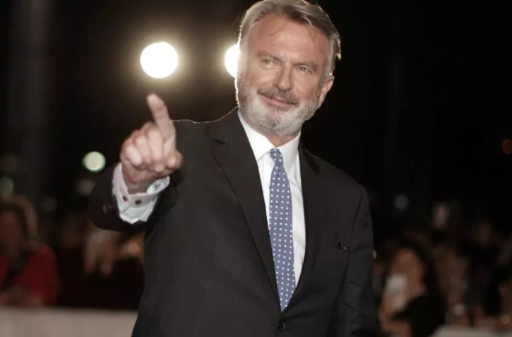 L'acteur Sam Neill arrive à la première du film "Blackbird" dans le cadre du Festival international du film de Toronto, à Toronto, au Canada, le 6 septembre 2019 © Geoff Robins / AFP/Archives