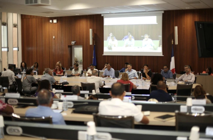 Conseil communautaire au TCO