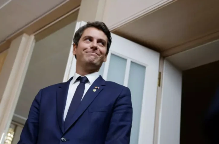 Le ministre de l'Ăducation Gabriel Attal, Ă Hambourg le 10 octobre 2023, lors des consultations gouvernementales franco-allemandes ( AFP / Ludovic MARIN )