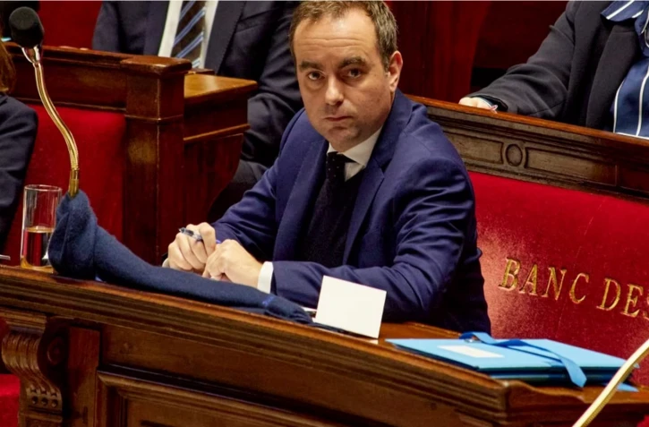 Le Premier ministre, Sébastien Lecornu, à l'Assemblée nationale à Paris, le 2 février 2026. (ADNAN FARZAT / NURPHOTO / AFP)