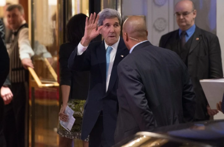 Le secrétaire d'Etat américain John Kerry à son arrivée à l'hôtel Bristol, à Vienne, le 13 novembre 2015 avant une réunion sur le conflit en Syrie