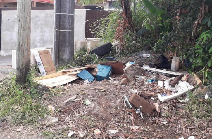 Déchèterie sauvage à Saint-Joseph