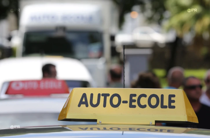 Auto-écoles