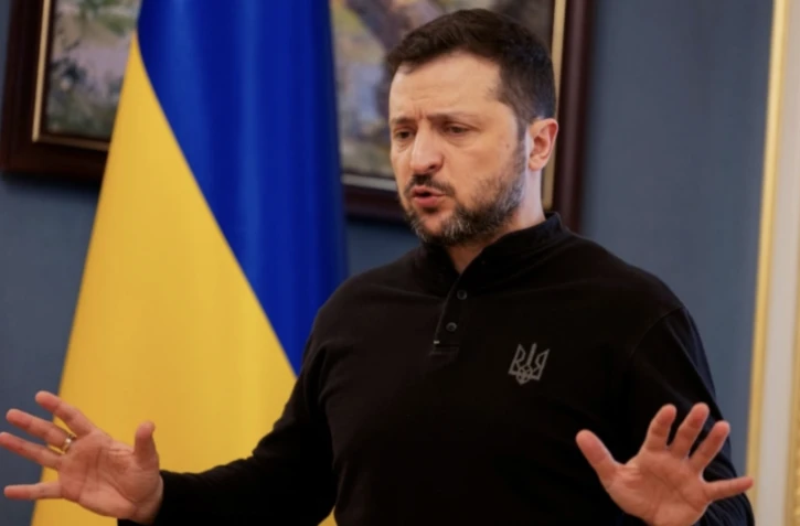 Le président ukrainien Volodymyr Zelensky s'exprime lors d'une conférence de presse le 19 février 2025 à Kiev ( POOL / Tetiana DZHAFAROVA )