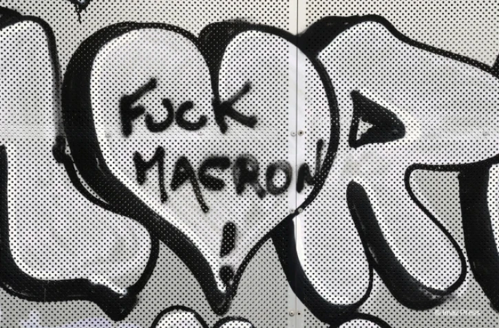Tag anti Macron