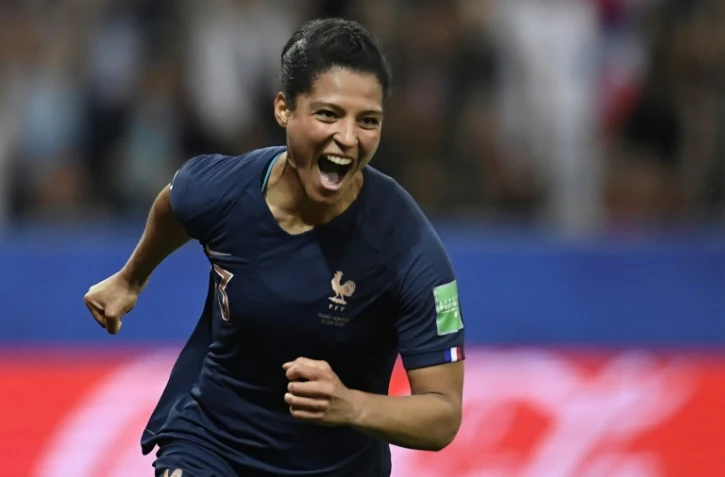 L'attaquante des Bleues Valérie Gauvin buteuse contre la Norvège dans le groupe A du Mondial, le 12 juin 2019 à l'Allianz Riviera de Nice