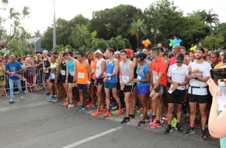 Saint-Leu : l'Athlétisme Club Olympique organise " Les Foulées semi-nocturne "
