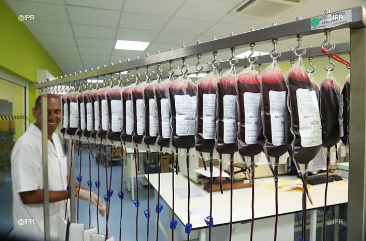 Etablissement français du sang