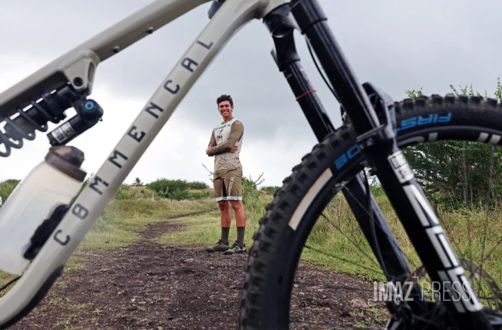 leo abella , champion de vtt 