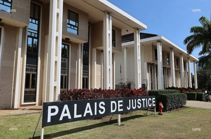 Palais De Justice à Saint Denis