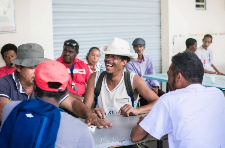 sans domicile fixe, solidarité, partage, ville du Port