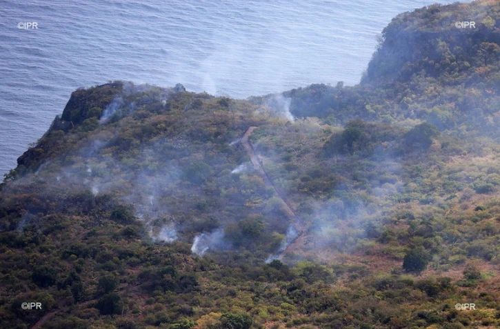 Incendie sur la route du littoral
