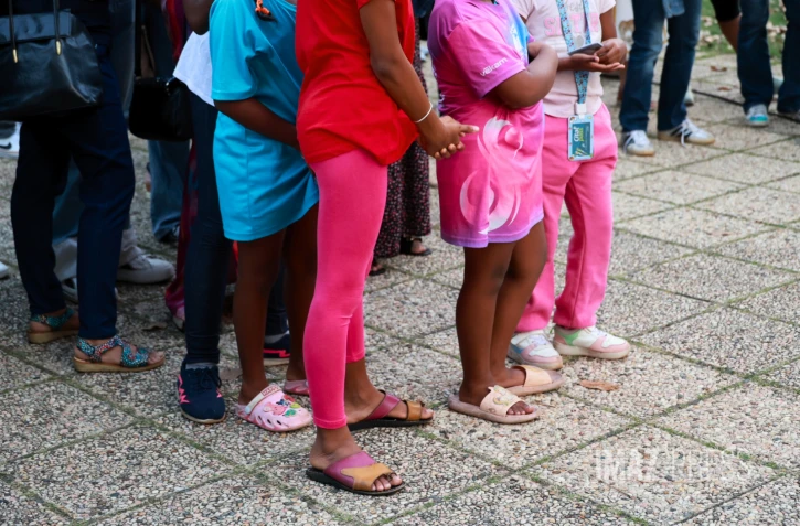 Mobilisation Tribunal Saint-Denis - EPA Parole de parents