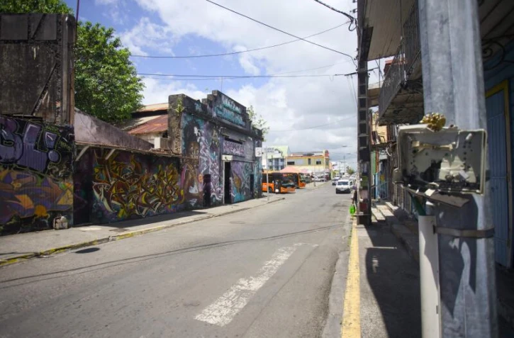 Gérald Darmanin ordonne un couvre-feu à Pointe-à-Pitre pour les mineurs