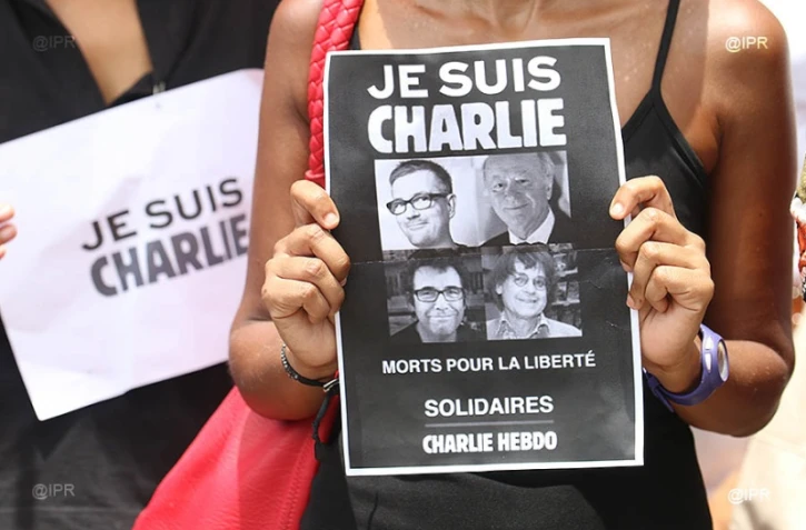 Hommage Charlie Champ Fleuri