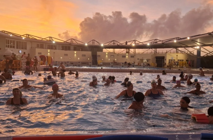 retour de la nocturne a la piscine plateau caillou 