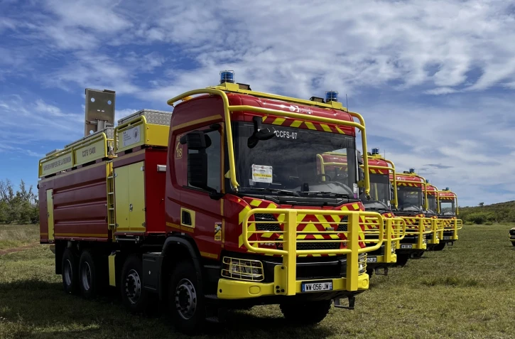 Sdis 974 : des moyens renforcés et une mobilisation efficace face aux feux de végétation et de forêt