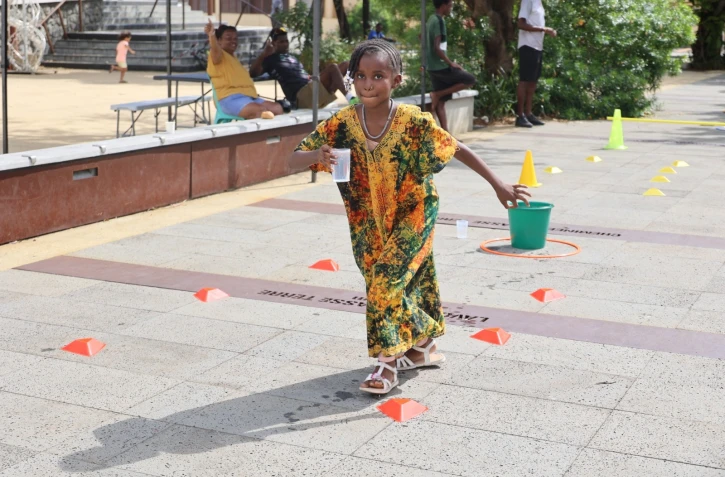 Saint-Pierre : découverte des jeux lontan pour les enfants de la ville