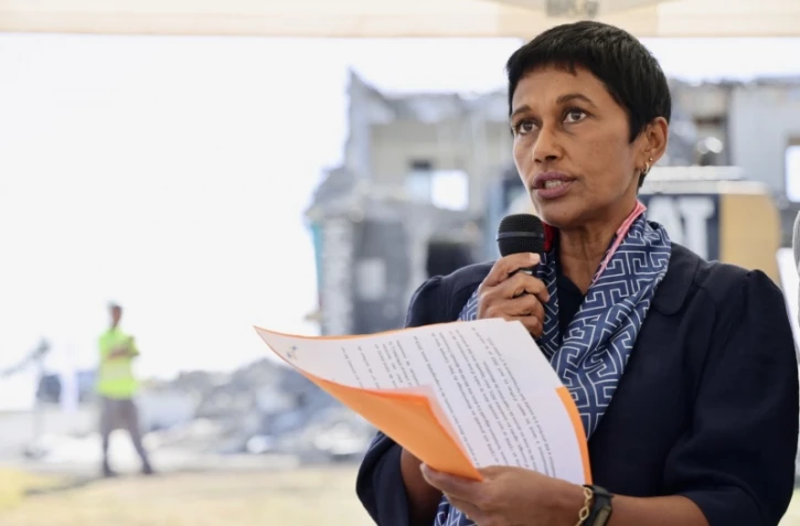 ericka bareigts sur la destruction de la cité ah-soune 