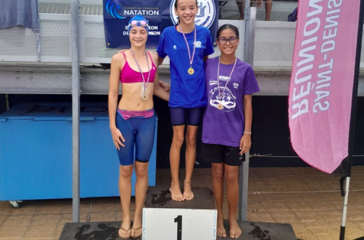 Podium championnat de la réunion natation 