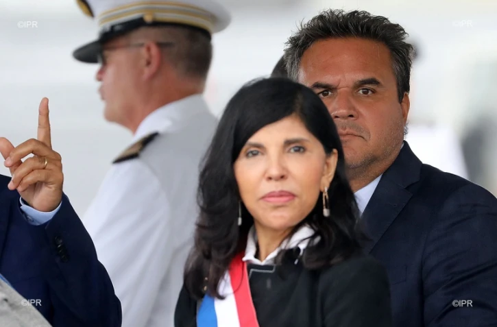 nassimah dindar et didier Robert