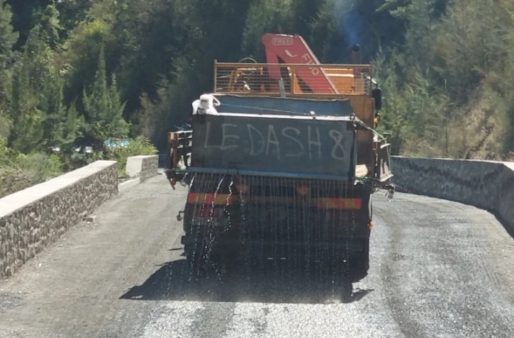 La ville de Cilaos se dote d'un "Dash-8"... version camion