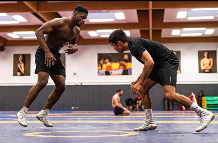 Participation de Charles Afa à la Coupe du monde de lutte