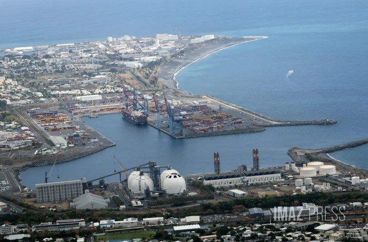 le grand port maritime , port est 