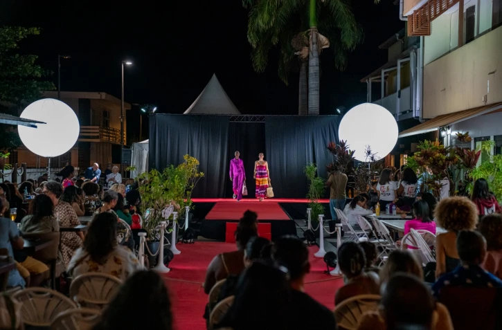 Le Port: un show mode aux Terrasses de Mahy