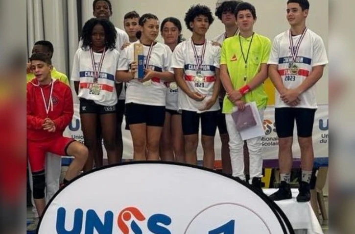 Lutteurs collège Achille Grondin champion de France UNSS