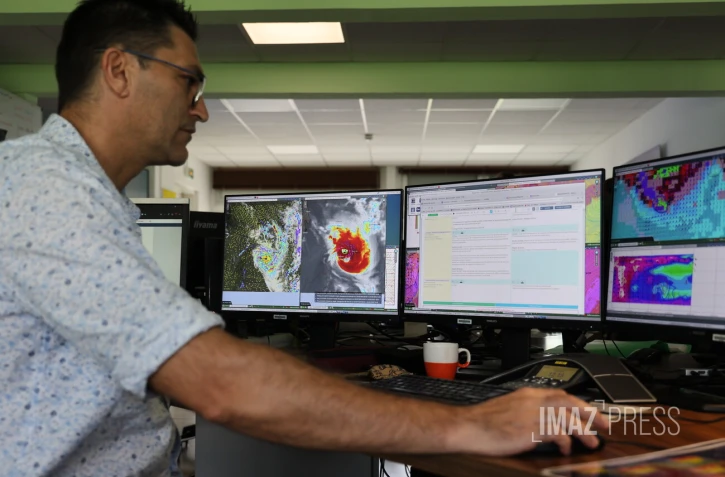 Future Garance : La Réunion en pré-alerte cyclonique, la dépression à 490 km de l'île