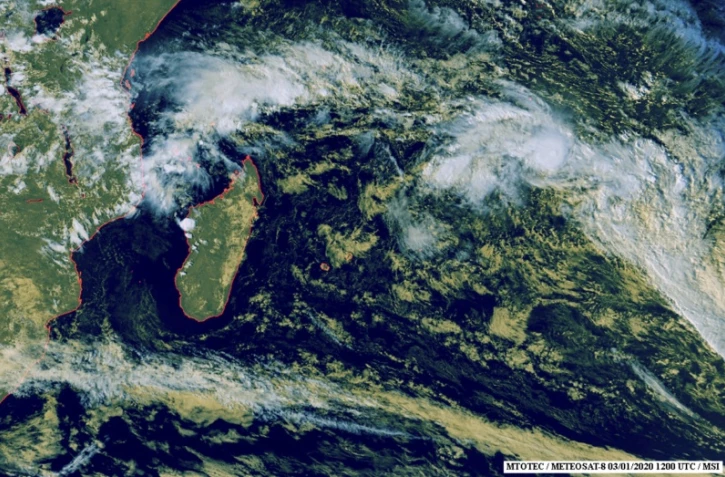 Danilo passe en forte tempête va virer à l'ouest dès mardi, à 2.215 km de La Réunion