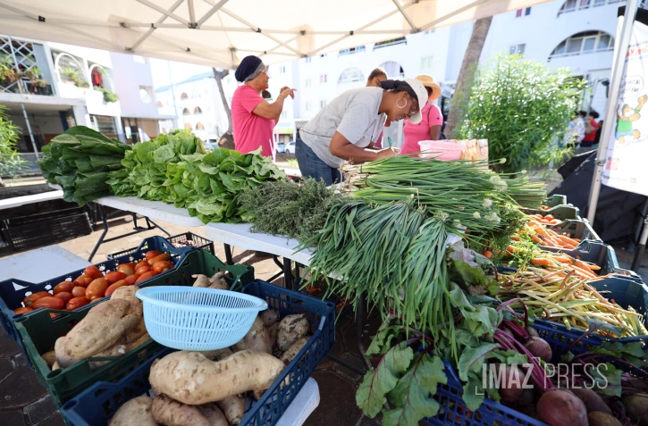 marché vrac plateau caillou