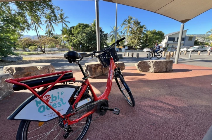 Les élus du Territoire de l'Ouest en balade à vélo pour valoriser les aménagement cyclables