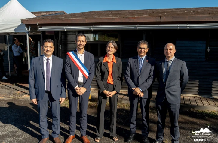 Région Réunion : visite ministérielle à lObservatoire volcanologique